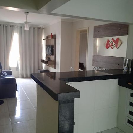 Apartamento A 50M Da Praia Do Forte 카보프리우 외부 사진