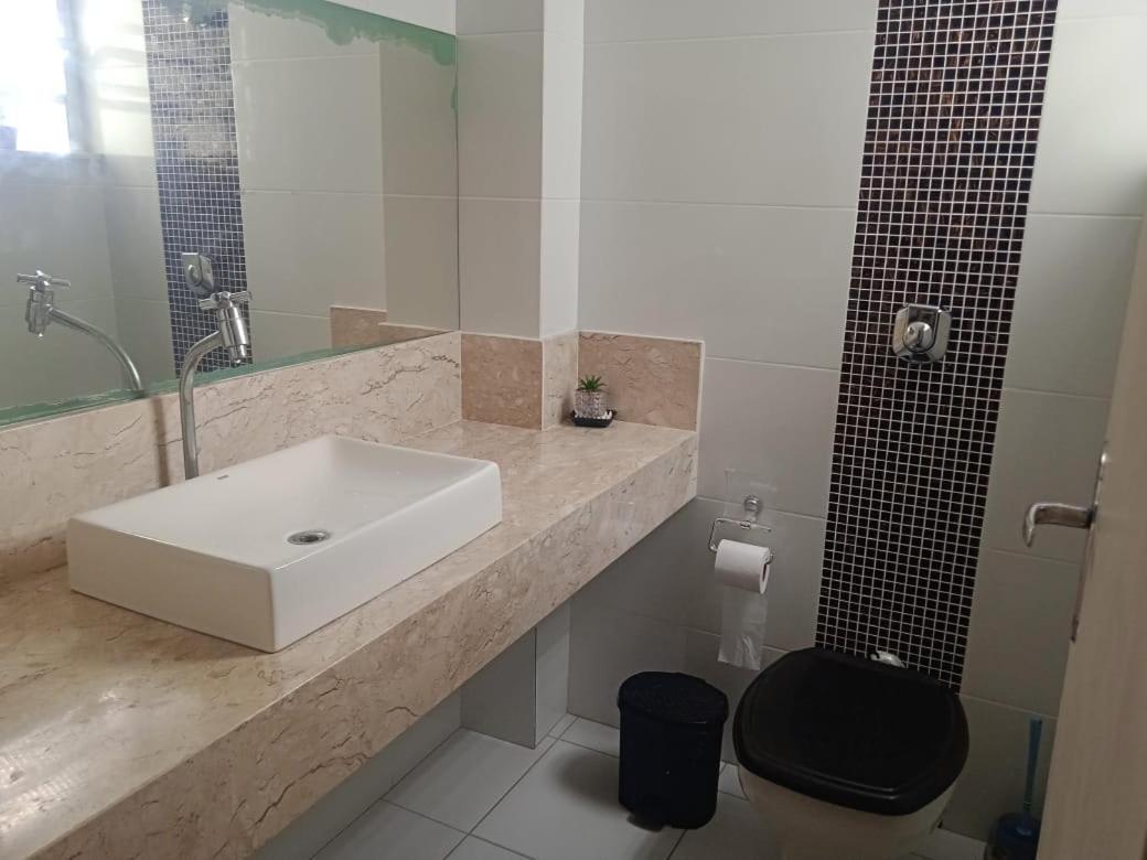 Apartamento A 50M Da Praia Do Forte 카보프리우 외부 사진