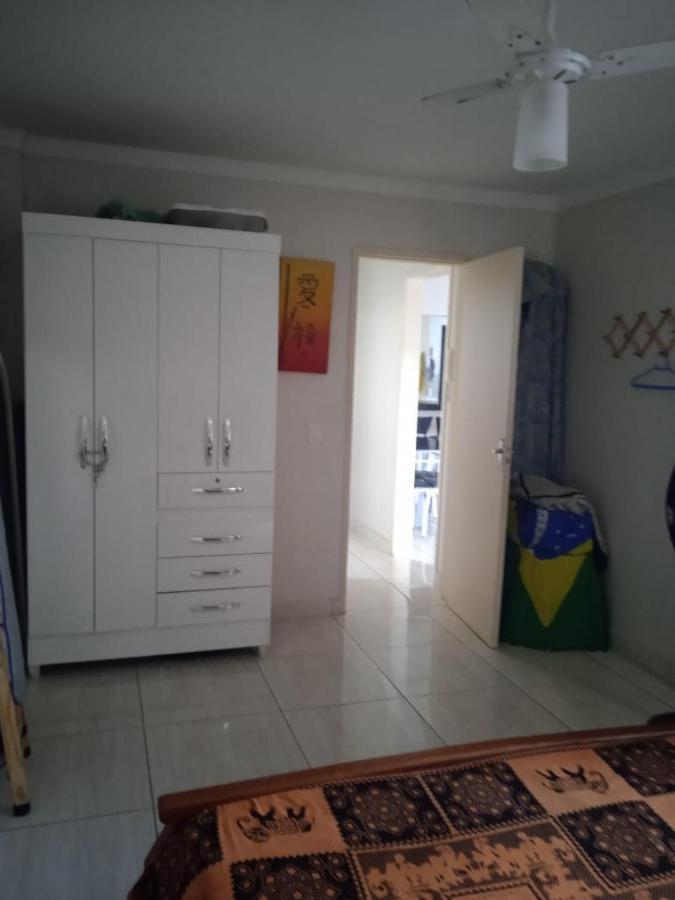 Apartamento A 50M Da Praia Do Forte 카보프리우 외부 사진